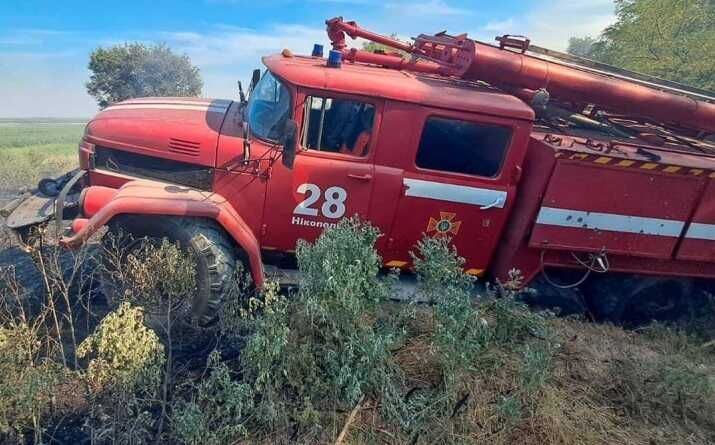 У Дніпропетровській області ворожі дрони атакували рятувальників: є постраждалий