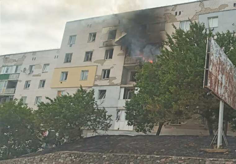 Внаслідок обстрілу Херсону 4 людини загинуло і 7 отримали поранення