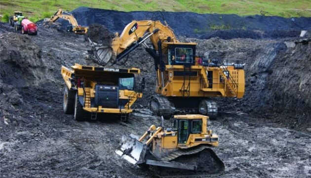 У РФ в обхід санкцій постачають американську техніку Caterpillar, - ЗМІ