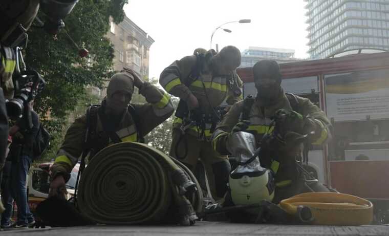 У Печерському районі Києва горів відомий бізнес-центр