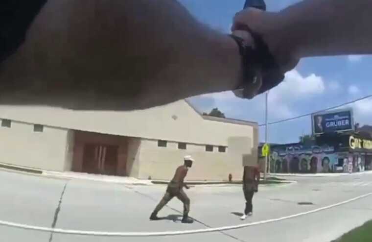 У мережі опублікували відео стрілянини в США, де поліція застрелила підозрілого чоловіка