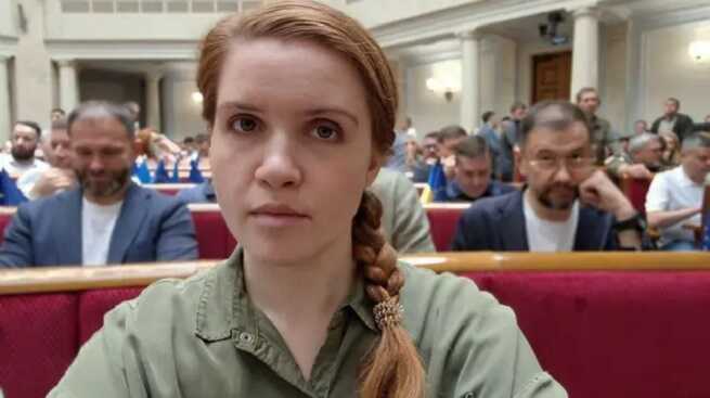 Безугла почала критикувати Зеленського