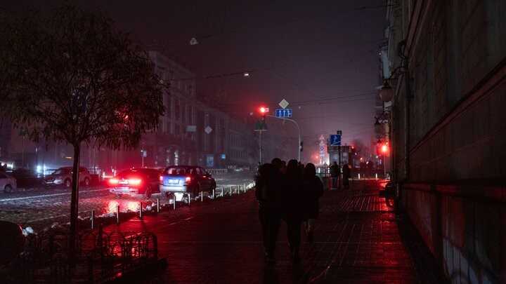 Жителі Кривого Рогу вийшли на акцію з вимогою переглянути графік вимкнень світла