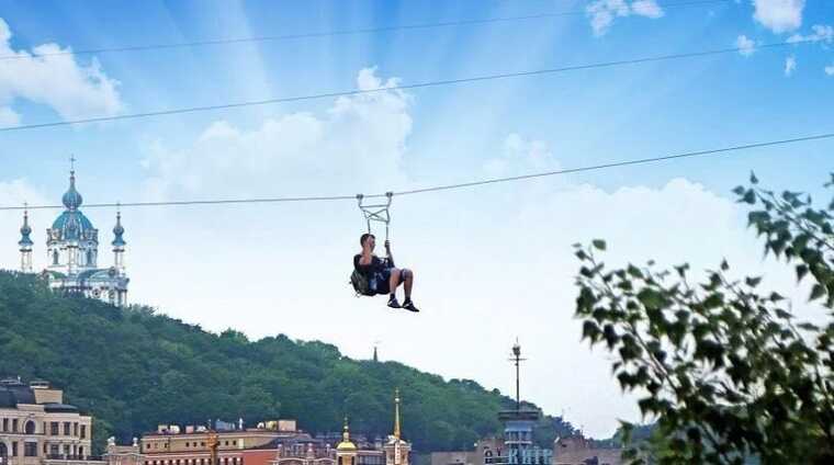 У ДСНС підтвердили, що дістали тіло хлопця, що впав учора з канатної дороги