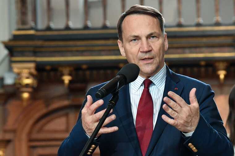 У Польщі просять ЄС зняти обмеження на українські удари по РФ