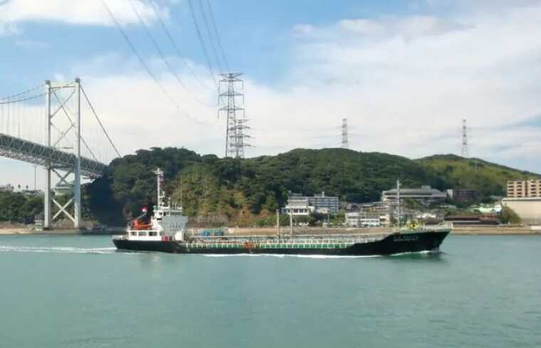 У Перській затоці іранці захопили нафтовий танкер, — ЗМІ