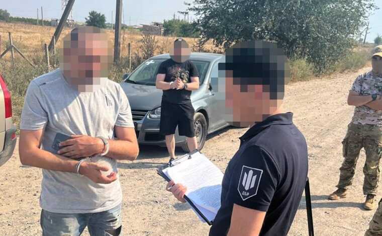 У Миколаївській області військовий намагався продати авто ЗСУ