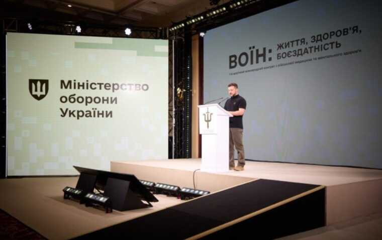 Врачам, не проходившим военную кафедру, будут присваивать офицерские звания