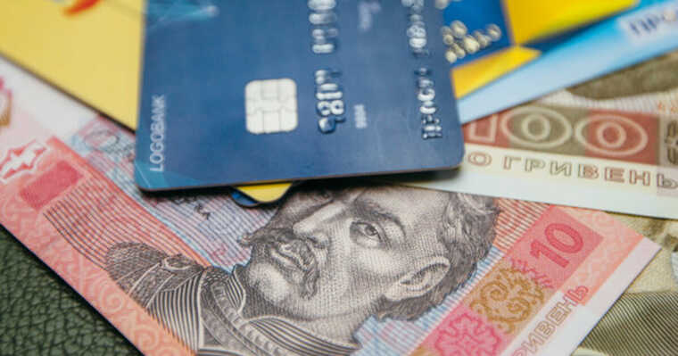 У Тернополі аферист ошукав пенсіонера на 460 тисяч гривень