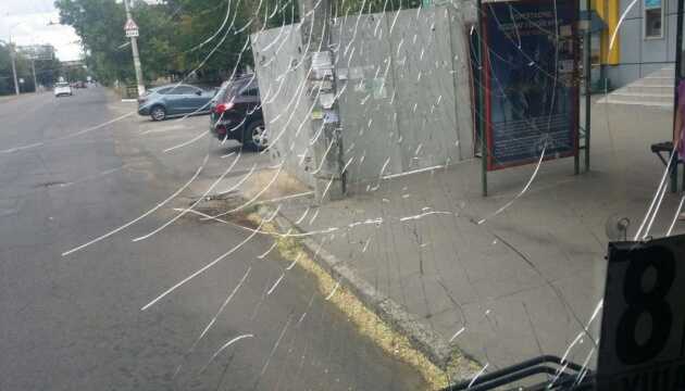 У Херсоні ворожі дрони атакували дві маршрутки