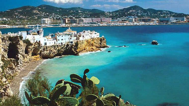 Іспанія наближається до рекордного показника іноземних туристів цього року