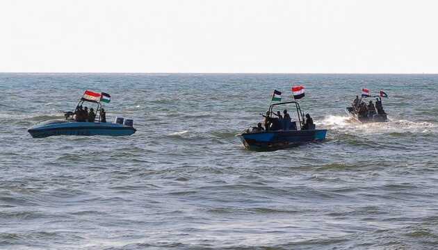 Йеменские хуситы в Аденском заливе впервые за две недели атаковали судно