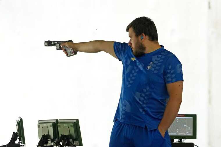 Український стрілець Павло Коростильов пройшов у фінал зі стрільби з малокаліберного пістолета