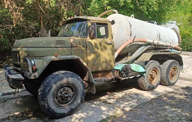 Чоловік на асенізаторі, ймовірно, зміг втекти в Молдову, - соцмережі