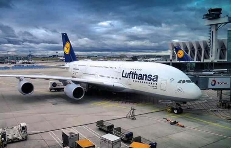  Lufthansa     