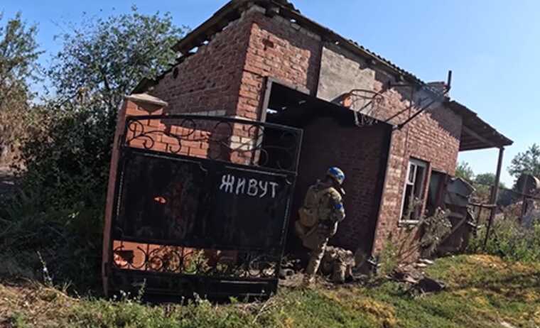 Бойцы ССО показали, как вблизи Торецка проводят "зачистку"