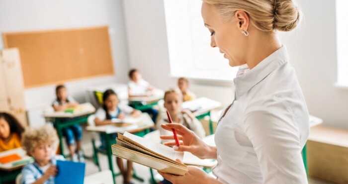 МОН затвердило рекомендації, як оцінюватимуть учнів 5–9 класів