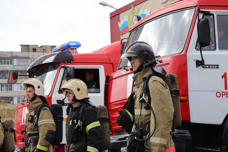 Загарбники не можуть загасити пожежі на окупованій Луганщині