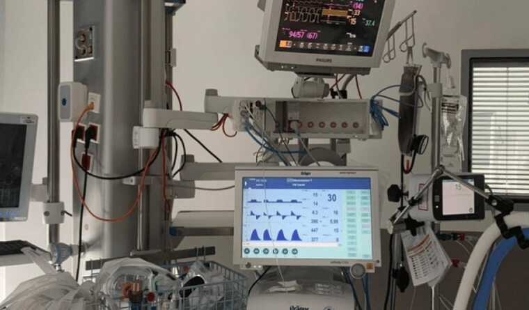 В Варшаве в больнице скончался парень, на которого упал металлический котел