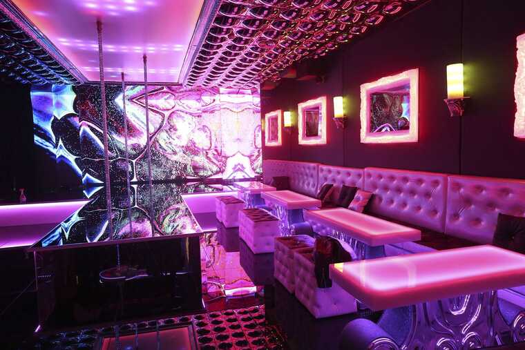 В сети обнародовали видео из ЛГБТ-клуба «Розе» в Киеве