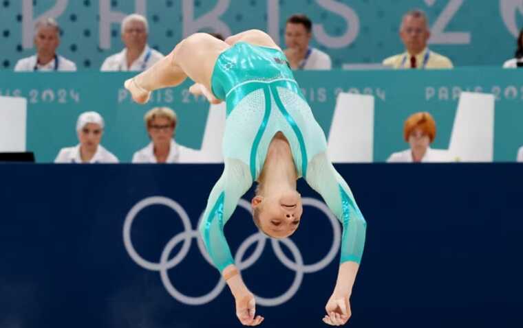 На ОІ-2024 румунську гімнастку позбавили медалі через те, що підвищили оцінку її суперниці