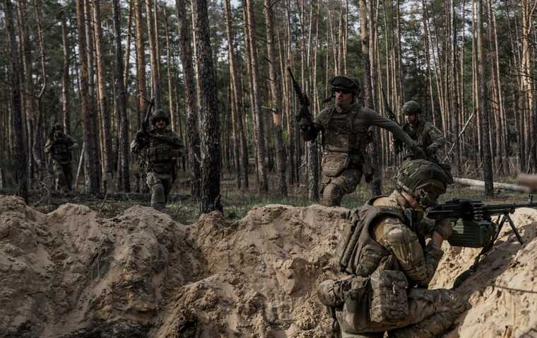 В ВСУ сообщили, что враг перебрасывает резервы в район Серебрянского леса
