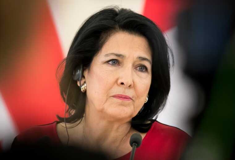 Президента Грузии Зурабишвили пригласили на саммит Крымской платформы