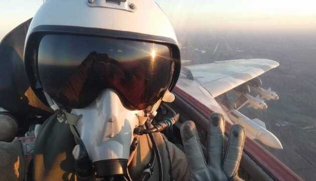 Авіація на Донецькому напрямку вдарила КАБами по скупченню техніки й особового складу окупантів