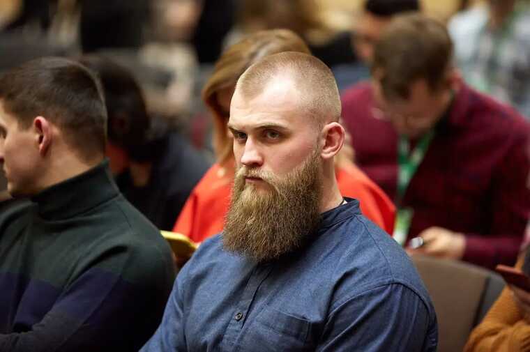 Суд заочно арештував нардепа Артема Дмитрука