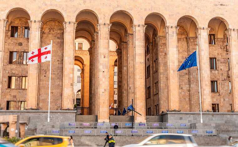 Євросоюз вкрай стурбований ситуацією у Грузії