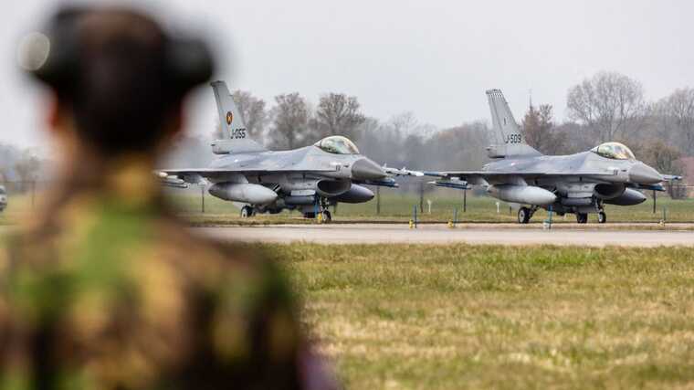 Denmark was ready to provide F-16s to the Ukrainian Armed Forces at the beginning of the war, - Prime Minister