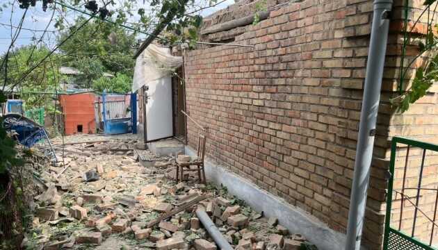 Протягом дня окупанти обстріляли три громади Нікопольського району