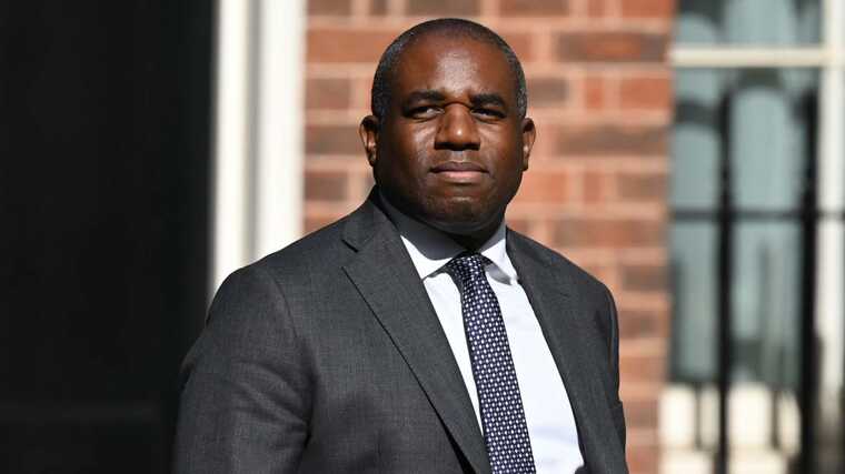 Велика Британія частково призупинила продаж зброї Ізраїлю