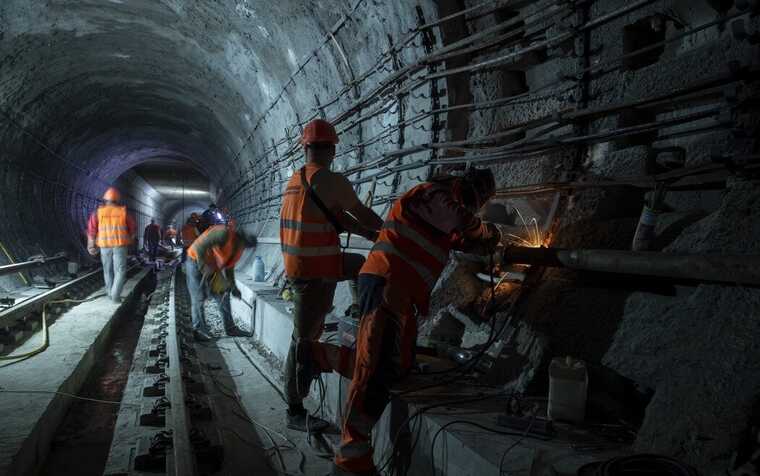 Ремонт в тоннеле на "синей" ветке киевского метро на завершающем этапе, — КГГА