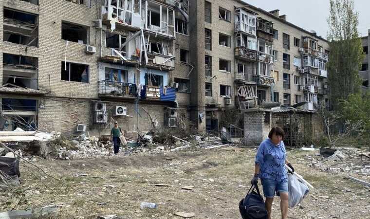 Триває евакуація населення з Покровська: у соцмережах показали відео