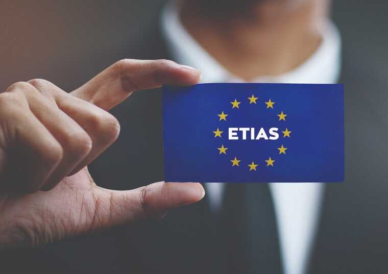 Українці будуть платити за в’їзд до ЄС через нову систему ETIAS