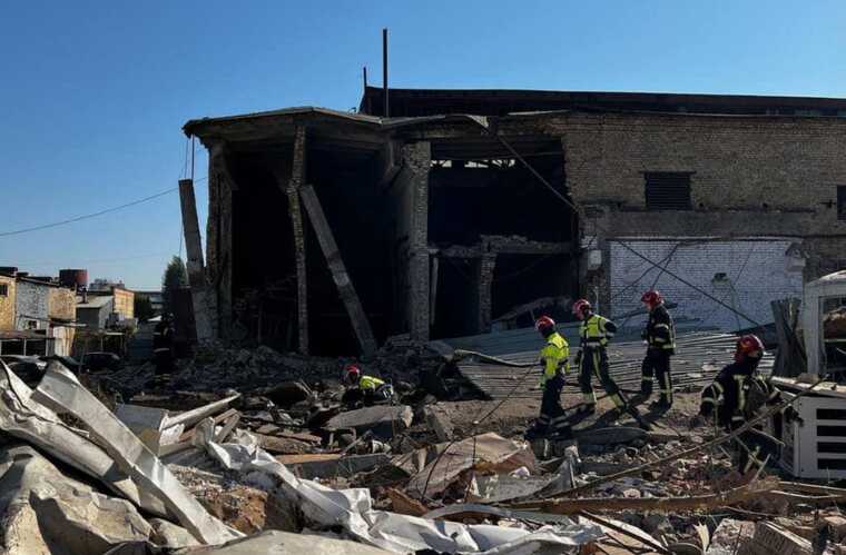 В Києві після вибуху на Васильківській загинуло двоє людей