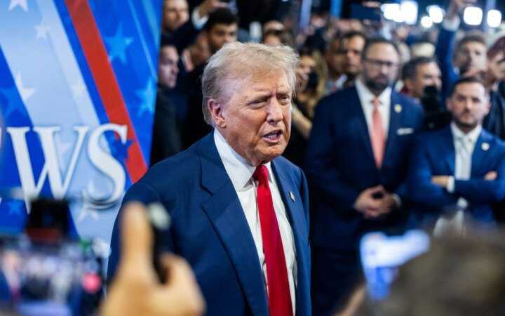 Трамп відмовився проводити ще одні дебати з Гарріс