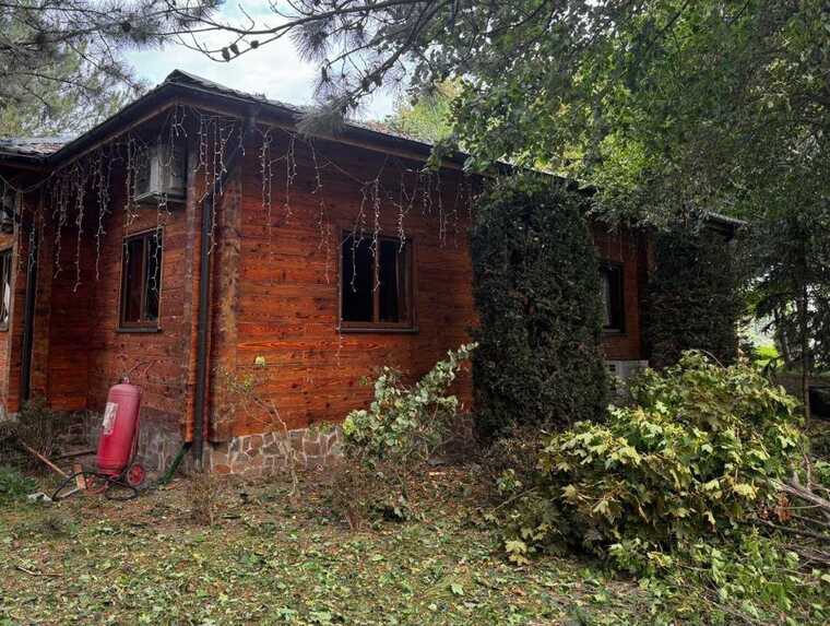 Російські дрони "підірвали" дачу Ломаченка під Одесою