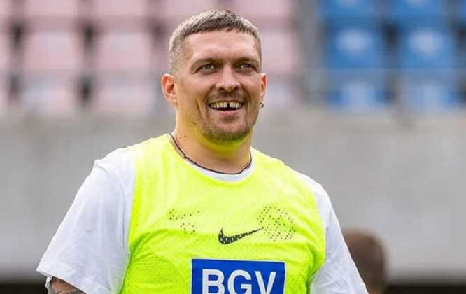 У Польщі Усика затримали за перевищення швидкості