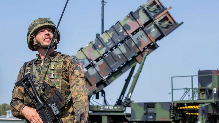 Польща, Латвія і Румунія закликали негайно посилити ППО на східному фланзі НАТО