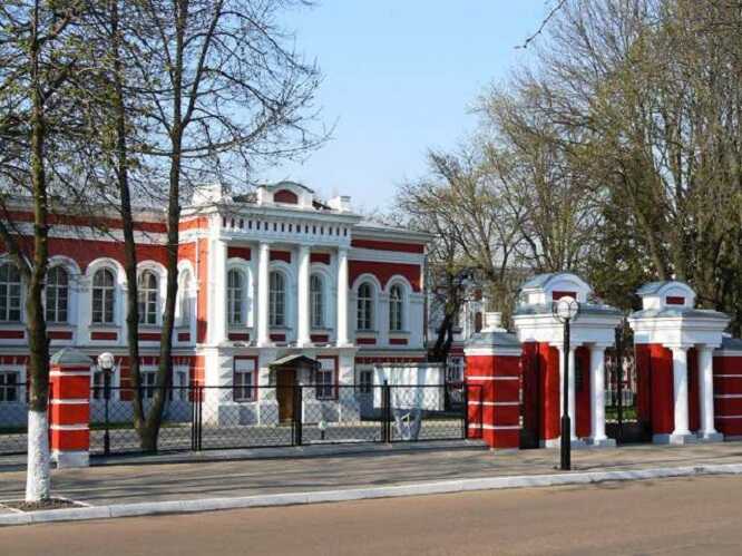 В Сумській області з Глухова евакуювали майже третину мешканців