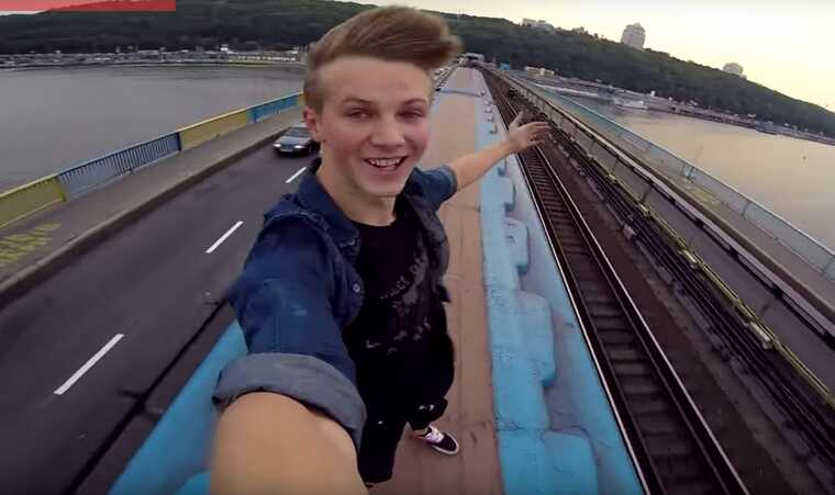 Блогера Пашу Бумчика внесли до бази "Миротворець"