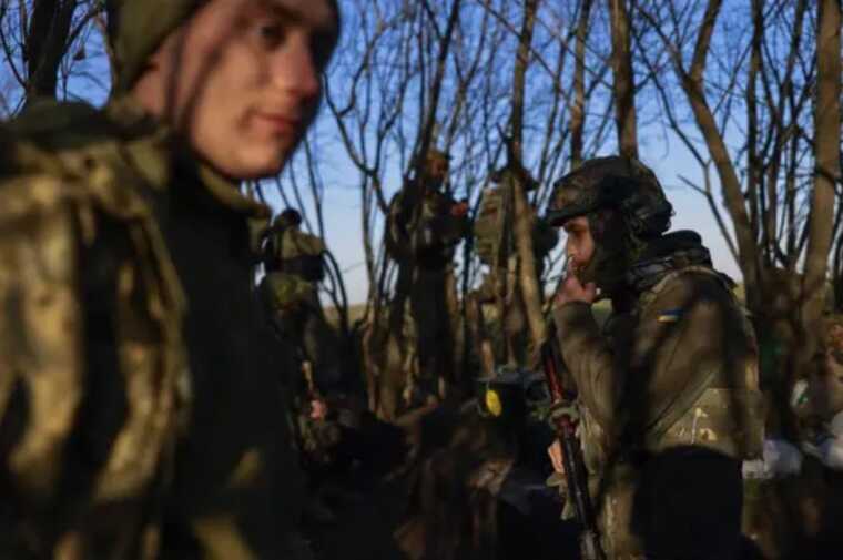 ³      , - DeepState