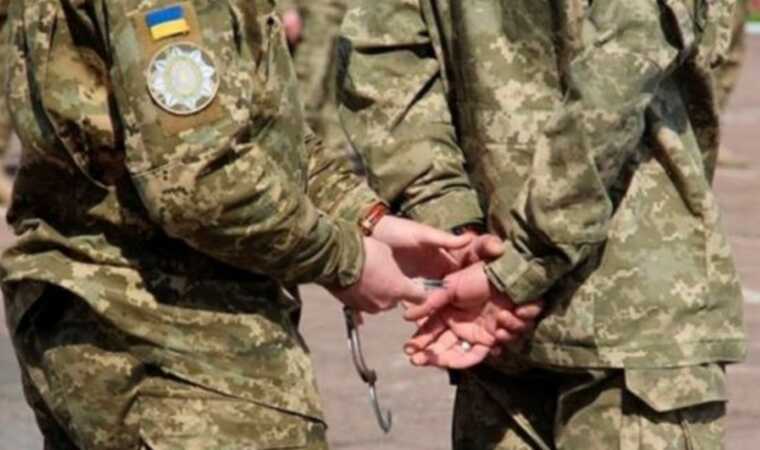 Як вирішити в ЗСУ проблему поганих командирів