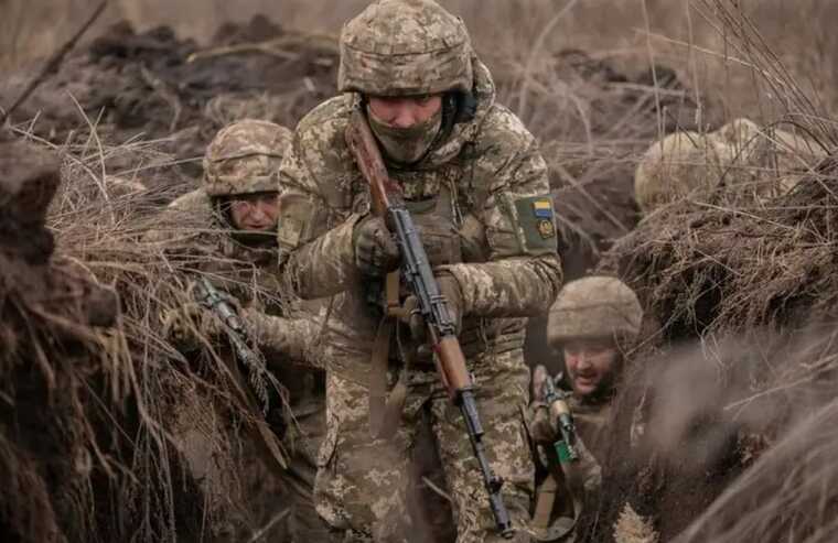 Військові 72-ї бригади ЗСУ розповіли ЗМІ про хаотичний відступ з Вугледару