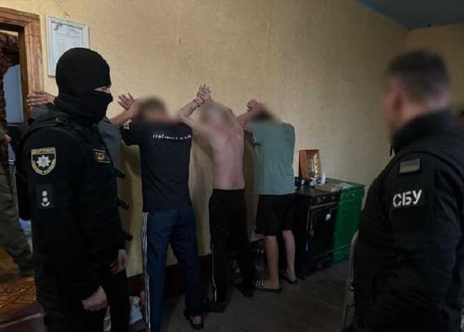 На Прикарпатье правоохранители ликвидировали наркотрафик в две колонии