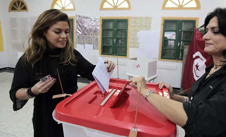 В Тунисе проходят президентские выборы
