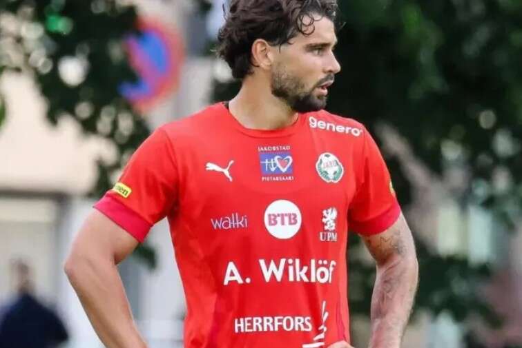 У Фінляндії розкритикували російських футболістів, що викликало істеричну реакцію в Захарової