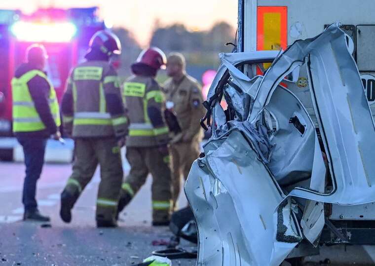 В Польше в ДТП попал микроавтобус с украинцами: есть погибшие